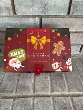 Festive Red Merry Christmas mini candles  with holiday scents